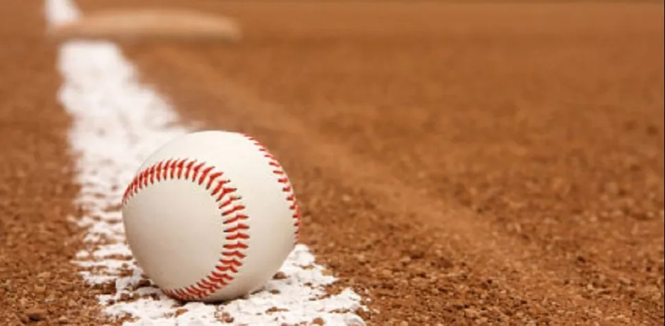 15bad1e14f6ff8d1 Baseball Pic